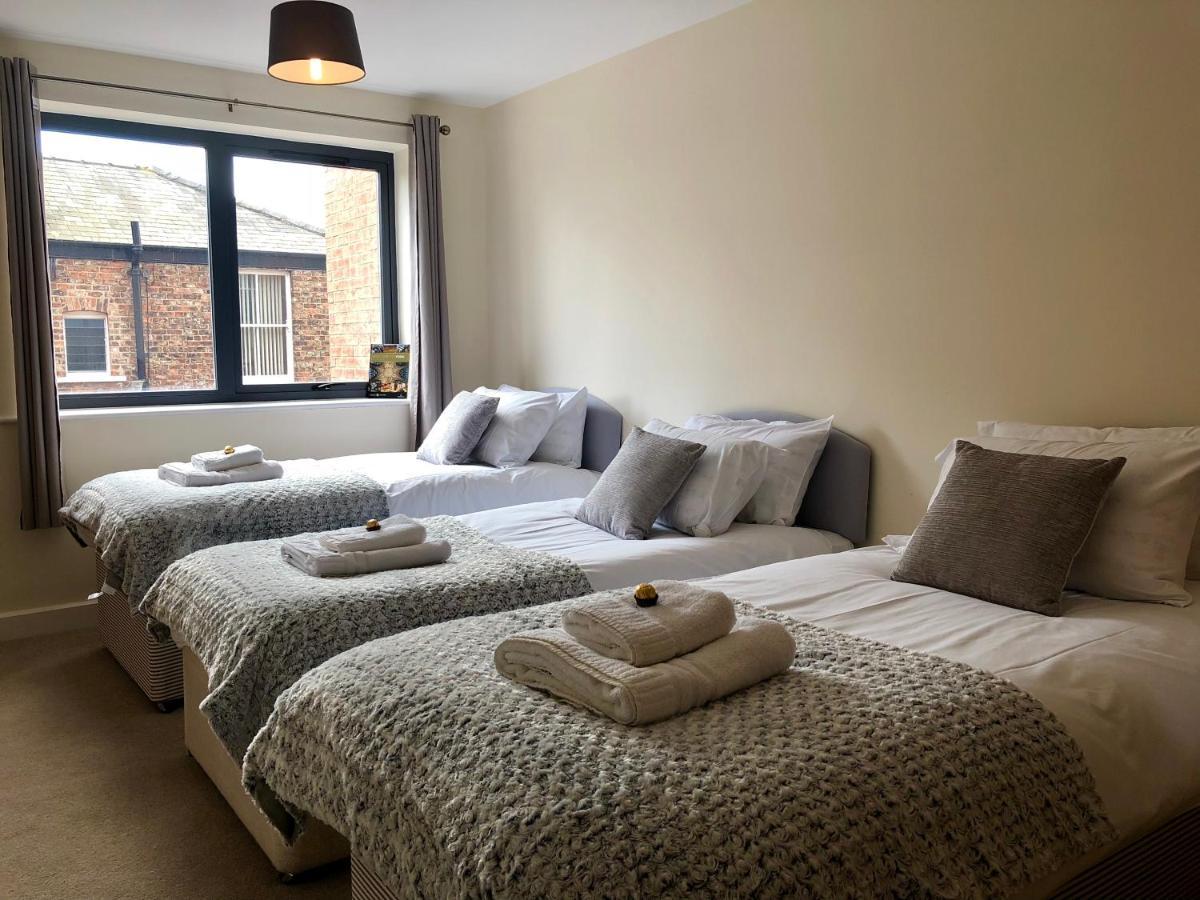 Vikings Two Bedroom Apartment With Free Parking. York Esterno foto